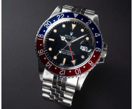 A GENTLEMAN'S STAINLESS STEEL ROLEX OYSTER PERPETUAL GMT MASTER BRACELET WATCHCIRCA 1984, REF. 16750 "TRANSITIONAL" MODEL WIT