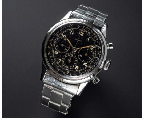 A RARE GENTLEMAN'S LARGE SIZE STAINLESS STEEL GALLET MULTICHRON 12 "JIM CLARK" CHRONOGRAPH BRACELET WATCH CIRCA 1960, WITH GL