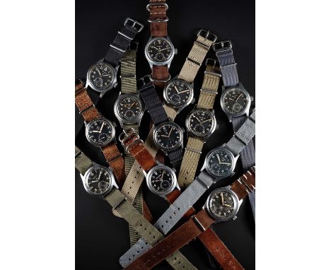 A COMPLETE SET OF GENTLEMAN'S BRITISH MILITARY "DIRTY DOZEN" W.W.W. WRIST WATCHESCIRCA 1940s, TO INCLUDE: Buren Grand Prix, i