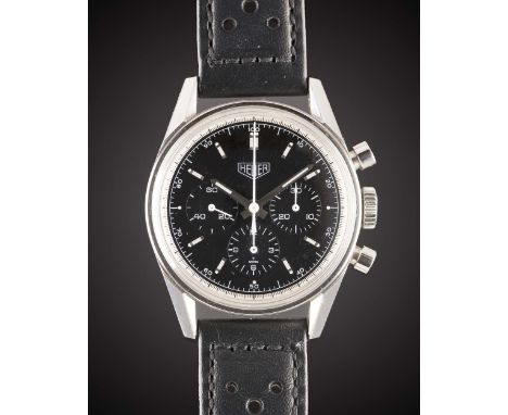 A GENTLEMAN'S STAINLESS STEEL HEUER CLASSIC CARRERA CHRONOGRAPH WRIST WATCH DATED 2002, REF. CS3111 WITH ORIGINAL BOX, GUARAN
