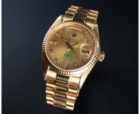 A FINE & VERY RARE GENTLEMAN'S 18K SOLID YELLOW GOLD ROLEX OYSTER PERPETUAL DAY DATE BRACELET WATCHCIRCA 1980, REF. 18038 COM