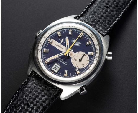 A GENTLEMAN'S STAINLESS STEEL HEUER CARRERA AUTOMATIC CHRONOGRAPH WRIST WATCH CIRCA 1970s, REF. 1553N WITH BRUSHED BLUE DIAL 