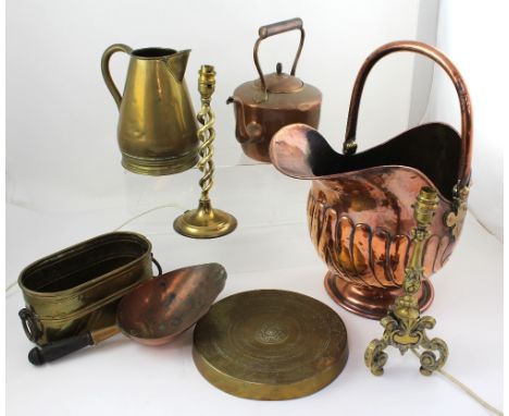 A good Victorian helmet-shaped copper coal scuttle with brass fittings, height 33cm, coal scoop, brass water ewer, 19th centu