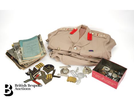 Miscellaneous military accessories, including bakelite whistles including three Acme, buttons, belt buckles, cloth and metal 