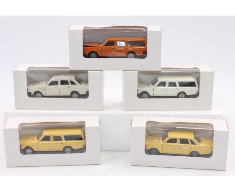 An Inter-Cars Nacoral of Spain 1/43 scale Volvo related vehicle group, all housed in replica window display boxes to include 