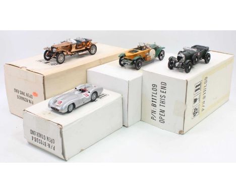 A group of 4 Franklin Mint boxed diecast models as follows:1929 Bentley (does have broken mirror on one side) need cleaning, 