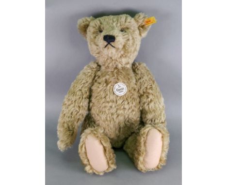 A Steiff 1920 classic Teddybar Teddy Bear, 38cm high.