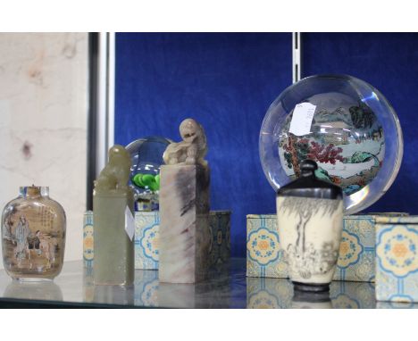 Chinese scent bottles, jade carvings and glass sphere with printed interior