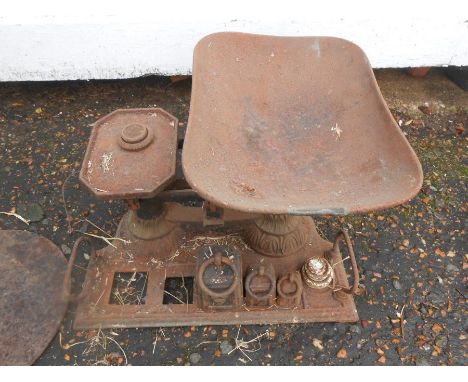 Vintage scales 