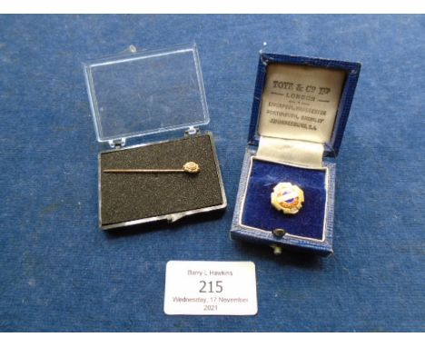 Esso 9ct gold enamel and diamond long service pin badge in original Toye &amp; Co Ltd box inscribed June 1951 with name plus 