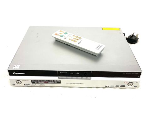 Pioneer DVD recorder model DVR-545HX-S with remote- tested and in working order 
