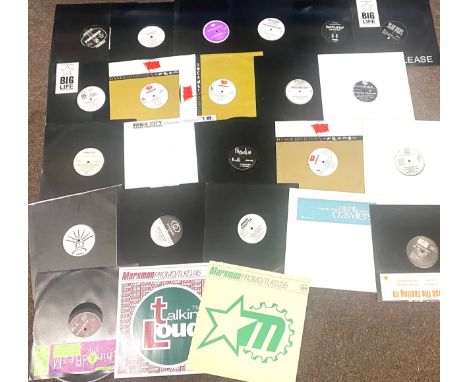 Large selection of 12inch Soul, Dance and R&amp;B singles to include DJ promo, Caron Wheeler, Feel it, Blue Pearl, Ben Liebra