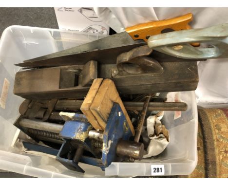 RECORD BENCH VICE, VARIOUS SAWS AND PLANES