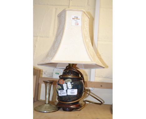 MODERN ORIENTAL TABLE LAMP WITH SHADE