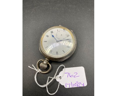 A gents silver pocket watch by R L COZENS with seconds dial W/O 121 gms