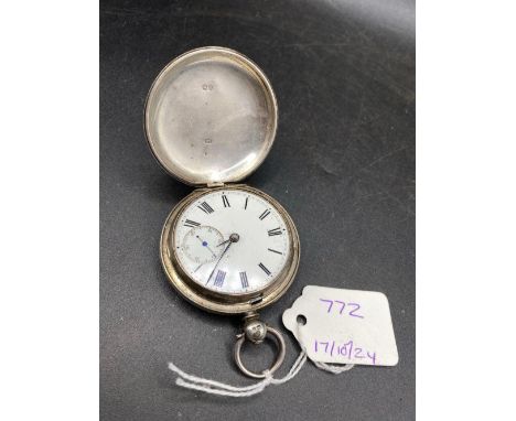 A gents Victorian hunter pocket watch with seconds sweep