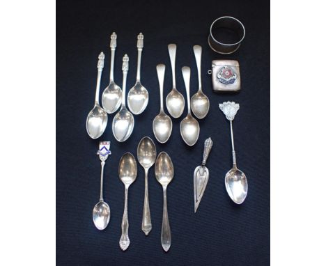 A SILVER TROWEL BOOK MARK, WILLIAM DEVENPORT, BIRMINGHAM 1901with a collection of silver tea spoons, some commemorative, and 