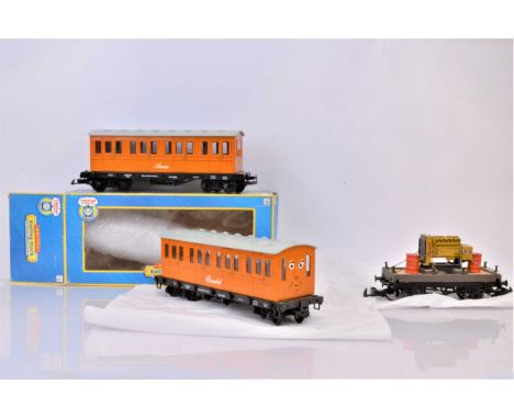 Bachmann Thomas Coaches & Custom Wagon (3) 97001 brown Annie Coach, modified on 4-axle chassis,  plastic wheels, in original 