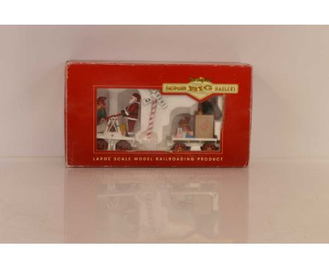 Bachmann G Gauge Christmas Hand Car Set, 96241 Gandy Dancer with trailer, Father Christmas on Gandy Dancer (Motorised but unt