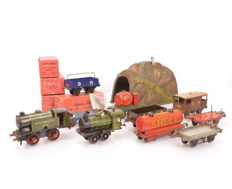 Hornby 0 Gauge clockwork Trains and Accessories, an early M3 tank locomotive in SR green as No. E126, body F, spring broken, 