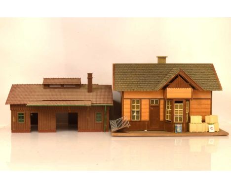 Various unboxed G scale Buildings Pola 330885 Silverton Station G, Freight shed (unknown manufacturer) F, Signal Box with det