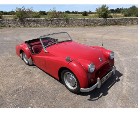 Reg. no. 636 CFMChassis no. TS 5081Engine no. TS 1081FRBy 1952, the Triumph Roadster was starting to look and feel somewhat o