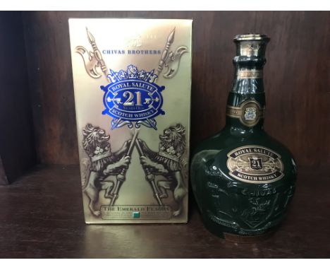 ROYAL SALUTE 21 YEARS OLD EMERALD Blended Scotch Whisky