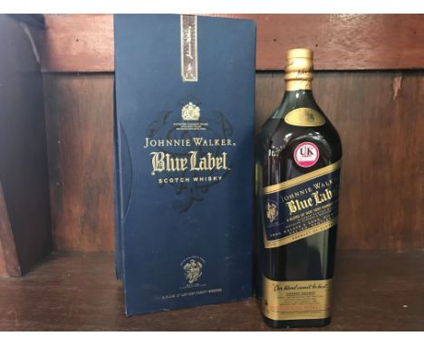 JOHNNIE WALKER BLUE LABEL - ONE LITRE Blended Scotch Whisky Bottle No. FA 025417. One litre, 43% volume, in box.