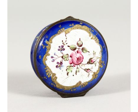 A FRENCH ENAMEL CIRCULAR BLUE SNUFF BOX