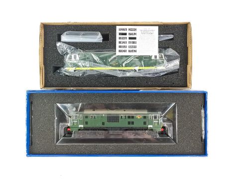 BR (WR) Diesel hydraulics Class 22 and 35 (D63xx and Hymek) "00" locomotives (x2 engines)  As seen on Cornish Railways. Compr