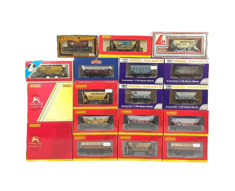 BR and Private owner "00" Hopper Wagons (x22)  Comprising:Hornby (x14): Various including Merry-go-round hopper wagons, inclu