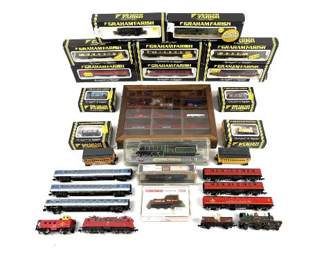 "N" Gauge Railway by Graham Farish, Lima, Fleischmann  Comprising Graham Farish Boxed items:Merchant Navy Southern Railway li