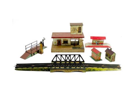 Tinplate British & German "00" and "0" gauge stations and accessories  Comprising:A Kibri "0" gauge Continental station build