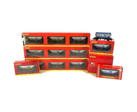 Cornwall Interest - Hornby "00" English China Clays CDA Hopper Wagons (x16)  Comprising:R6223 A boxed pack of three weathered
