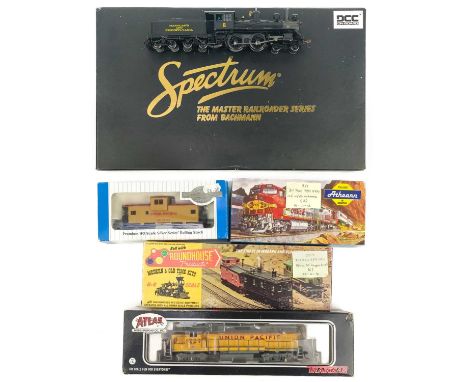 American Railroad OO/HO scale Union Pacific / Maryland & Pennsylvania (x5 items)  Comprising:Atlas Trainman Ph1 diesel locomo