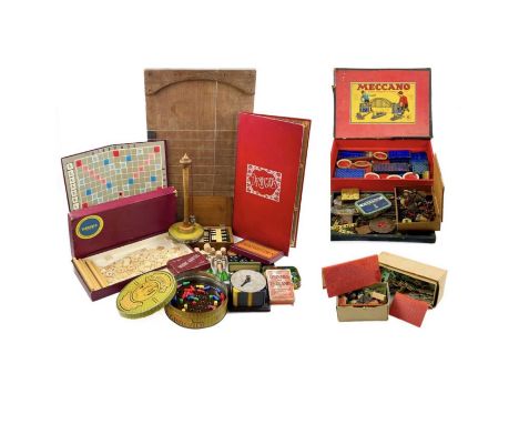 Late 19th to mid 20th century games including a meccano set, a quantity Lot includes: A complete wooden tiled Scrabble, set o