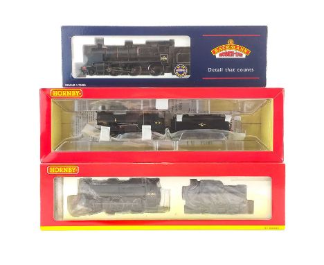 Southern Railway / BR (SR) "00" Q1, 700 and N freight / light passenger locomotives (x3)  Comprising:Hornby: 1. Q1 0-6-0 No. 