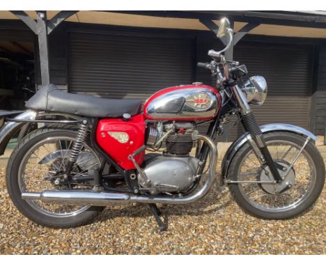 First year of production example in a very well maintained condition.Early UK example of the A65 LightningVery well maintaine
