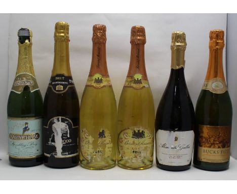 Prosecco Extra Dry, Alessandro Gallia, 1 bottleProsecco Brut, Montecampo, 1 bottlePêche Royale, Bernard Massard, 2 bottlesBuc