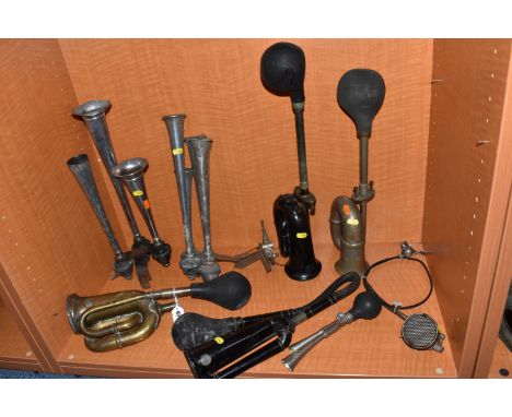 A GROUP OF VEHICLE HORNS, to include a Lucas King of the Road, Desmo, Heaths In-Lux-Way, Rotax Clearway Model, a Condor doubl