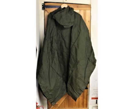 British Army Issue 1958 pattern Olive Green Poncho which can be converted into a tent, in good condition