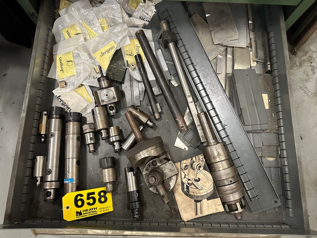 Lot 658