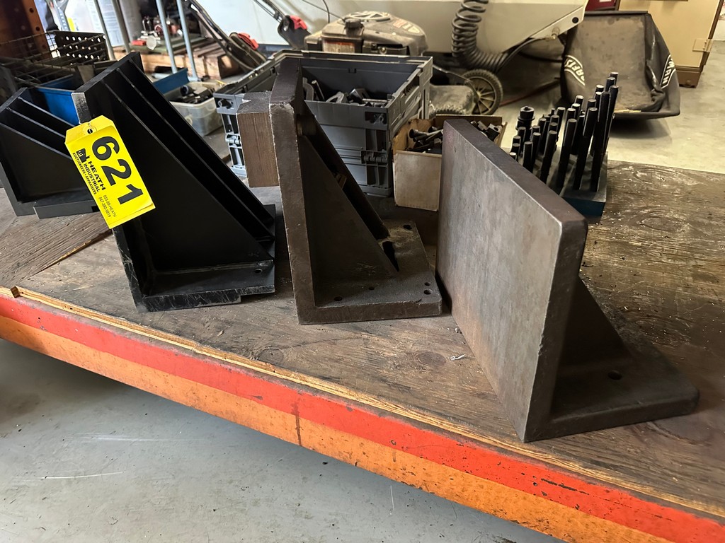 Lot 621