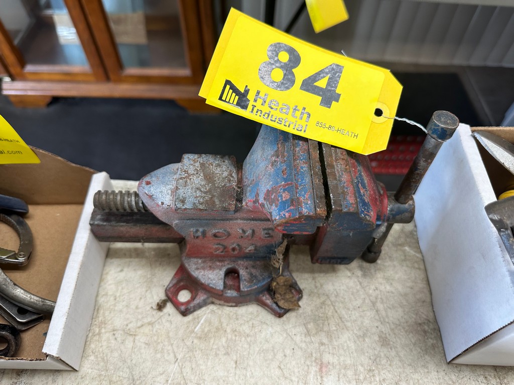 Lot 84