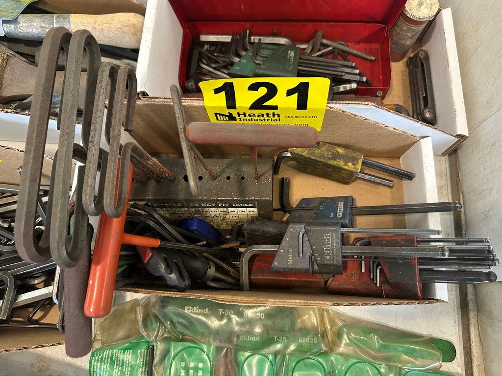 Lot 121