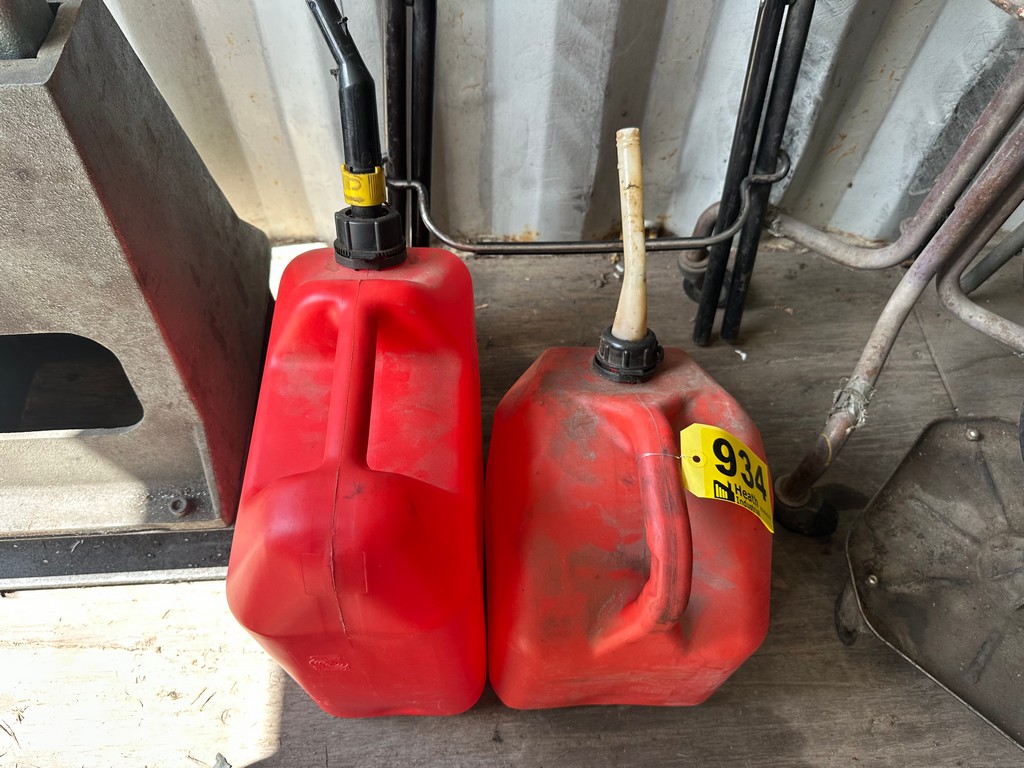Lot 934