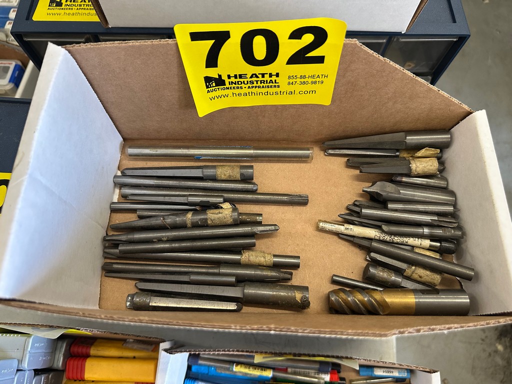 Lot 702