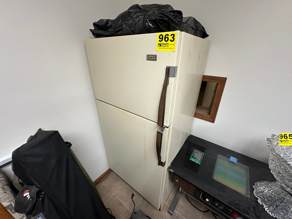Lot 963