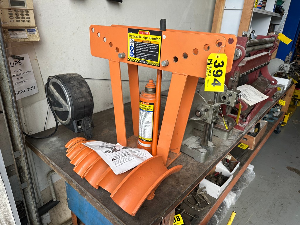 Lot 394