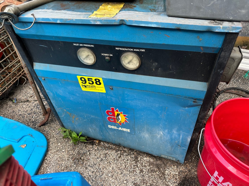 Lot 958